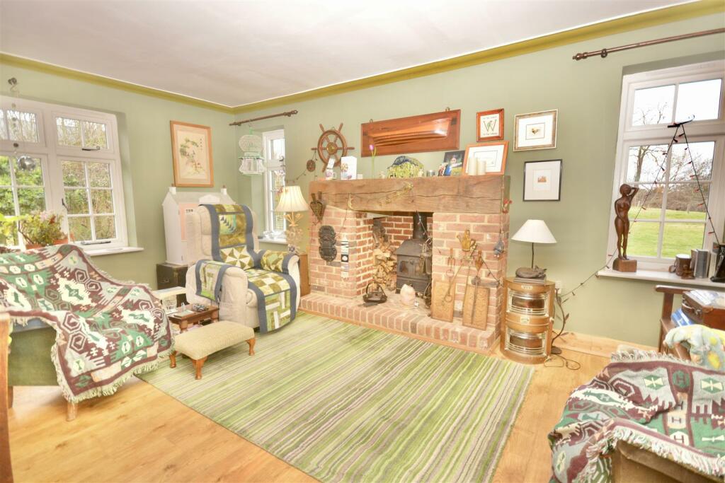 Kitchen Fireplace.jpg