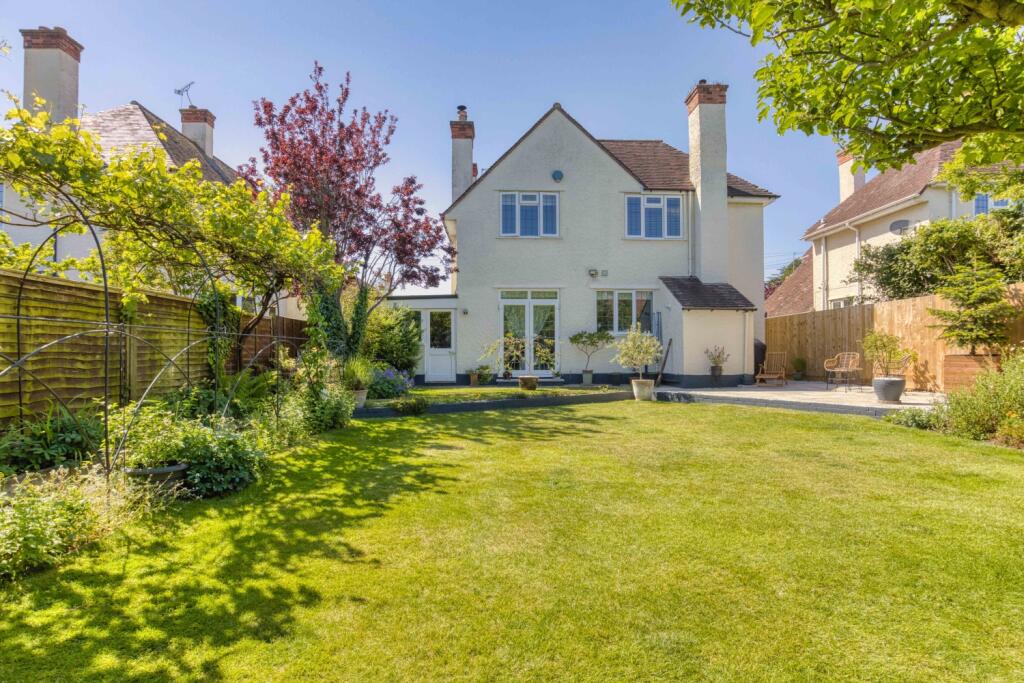 Ewemove Taunton - Henley Road (5)