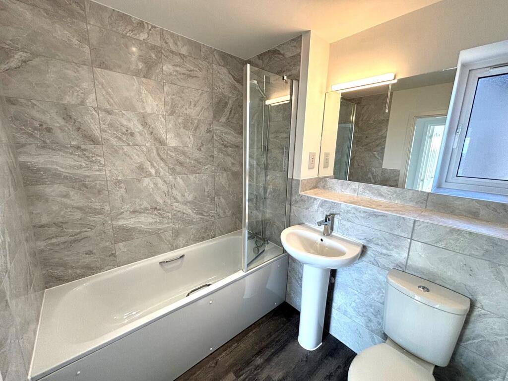 Ouessant Close, Whitehouse , MK8