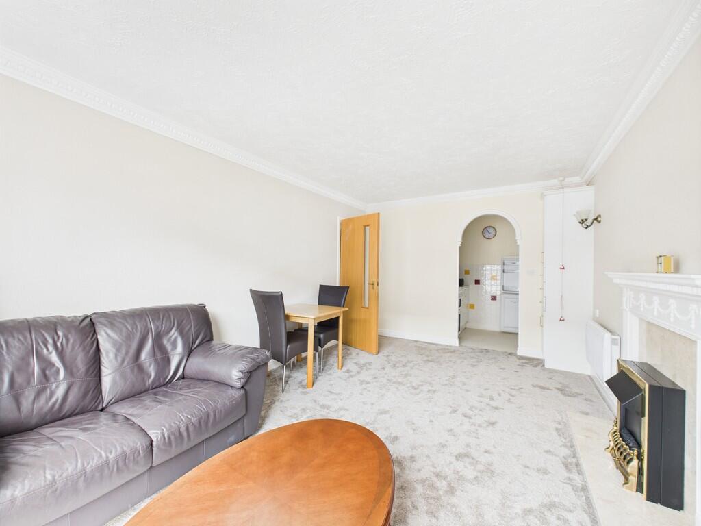 CAM03974G0-PR0162...