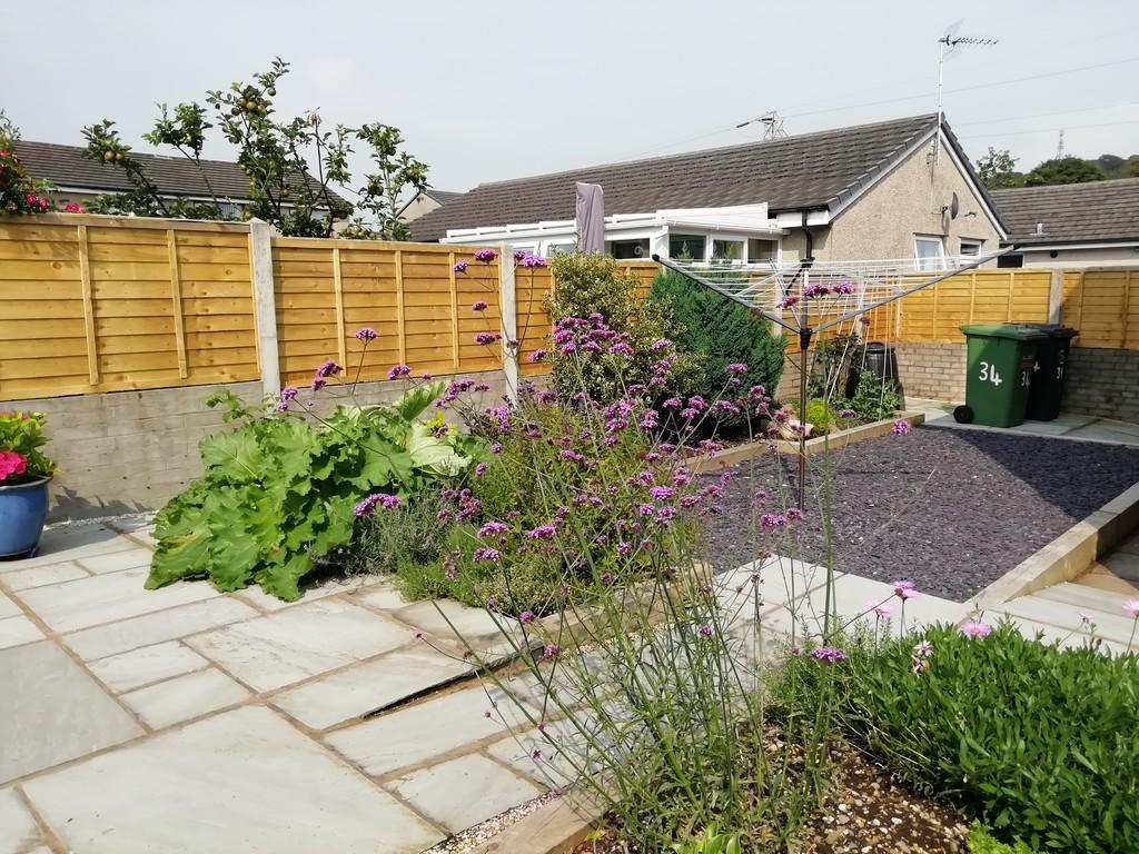 Side garden