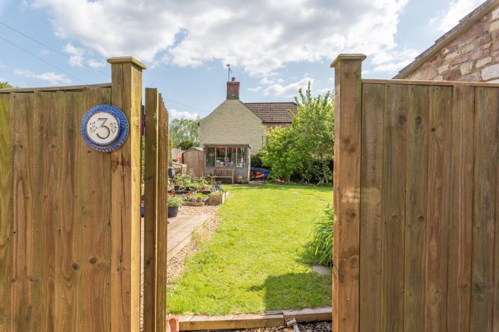 3 Heathend Cottages May 23 (4)