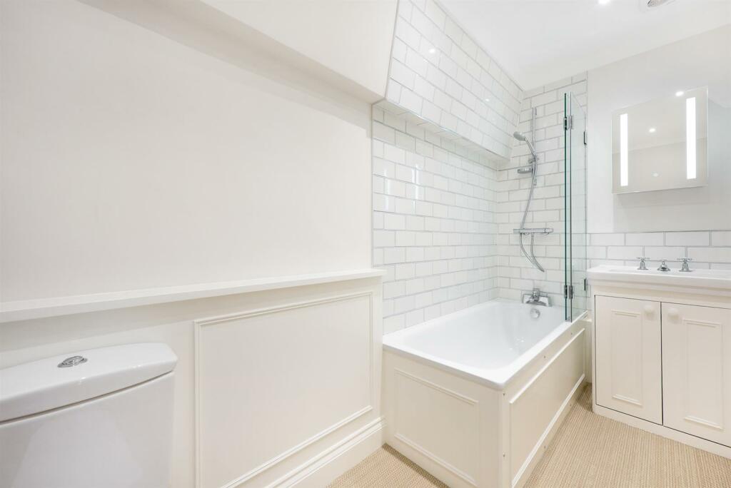 Harrington Gardens 73a-3-2 - Copy.jpg