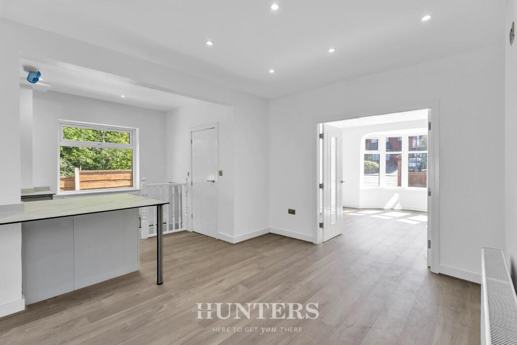 Manchester Road (27).jpg