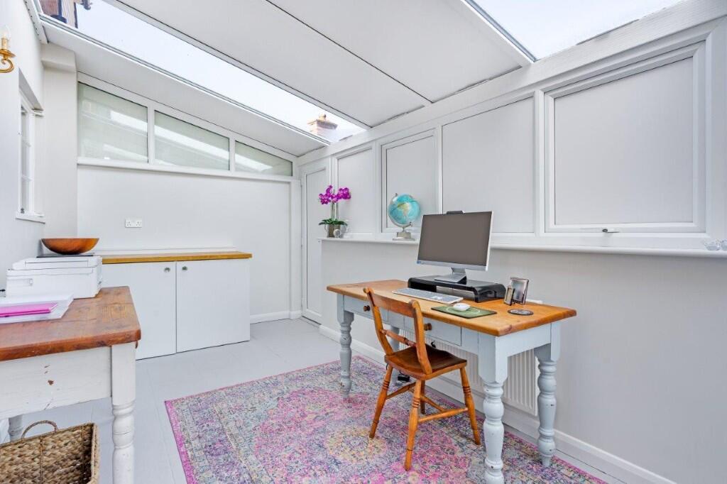 Conservatory/study
