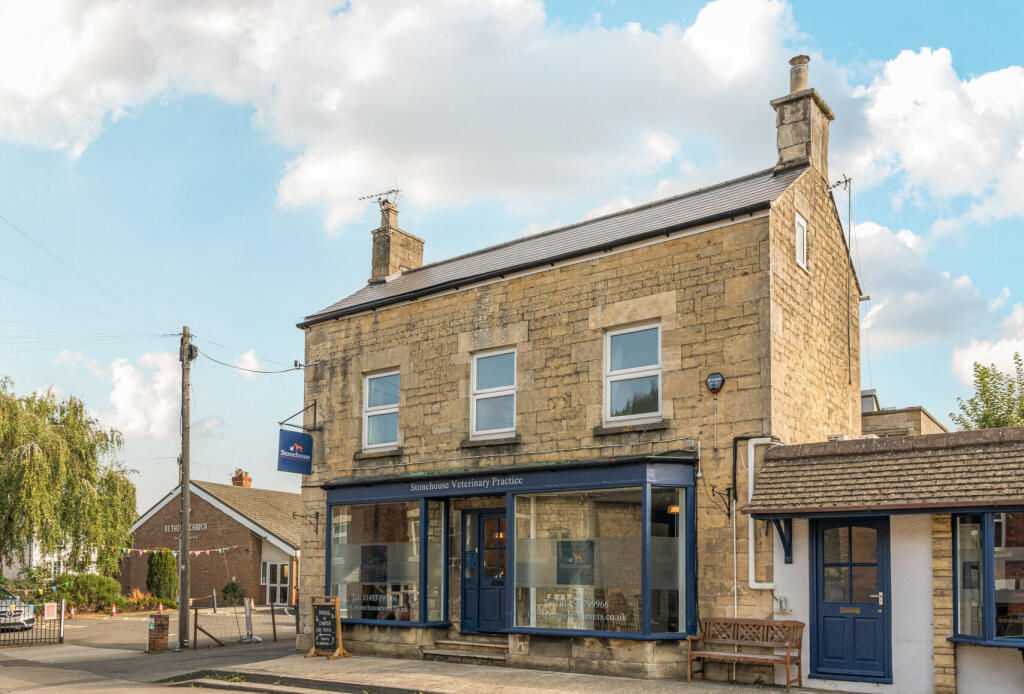 1344761-5-68a89eb...