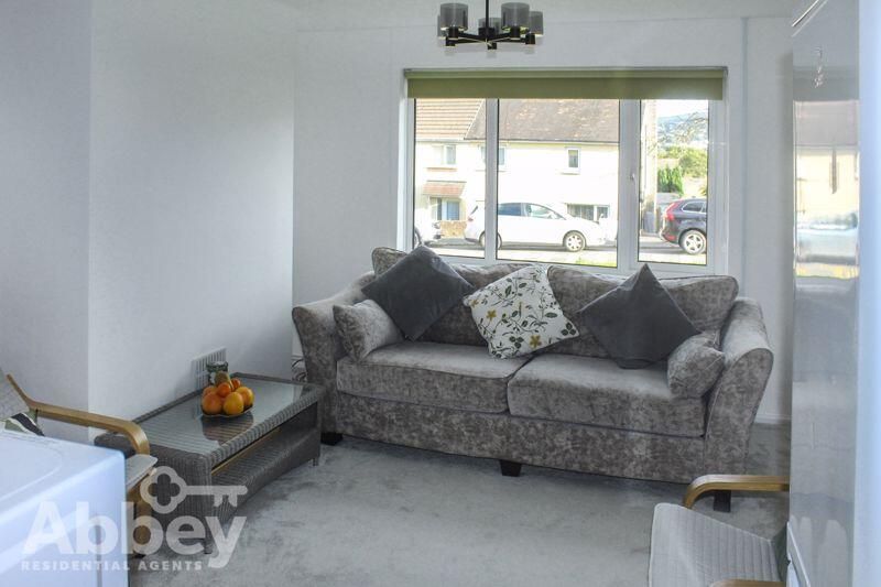 Lounge 2