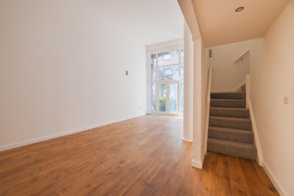 126 East Float Quay-1.jpg
