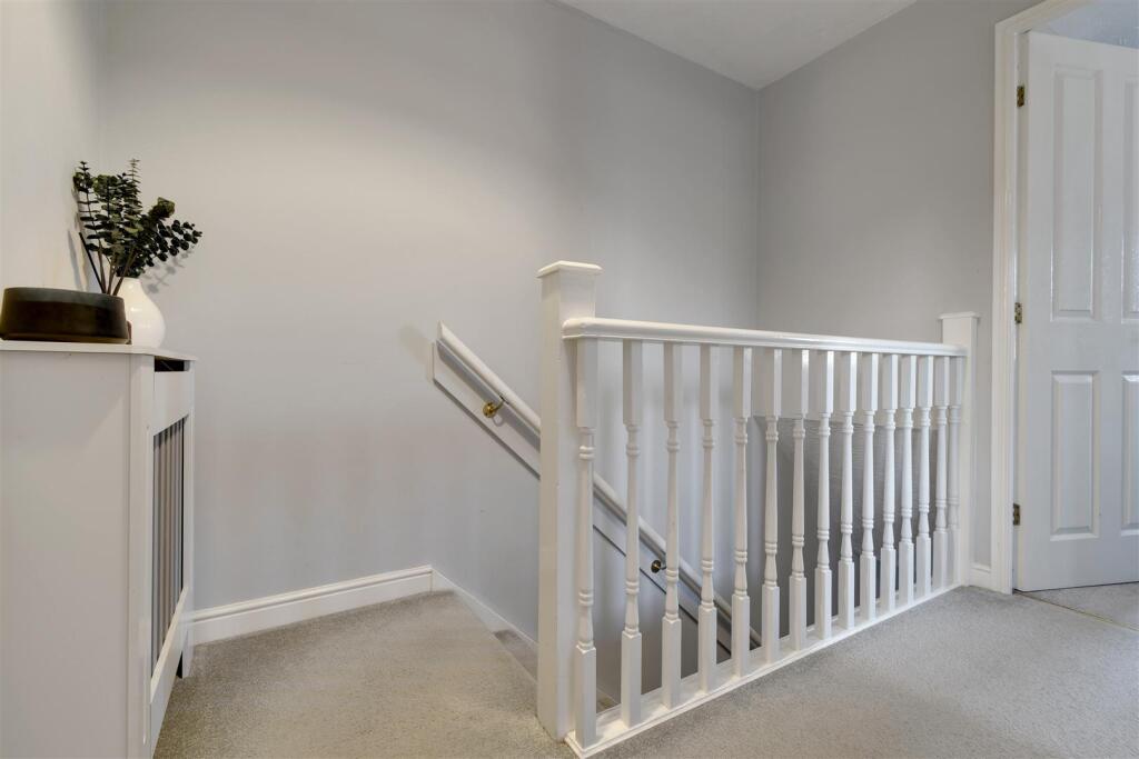 1st floor landing