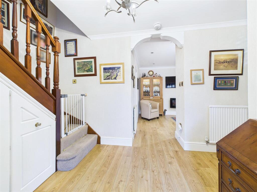 School Lane, Hopwas, Tamworth