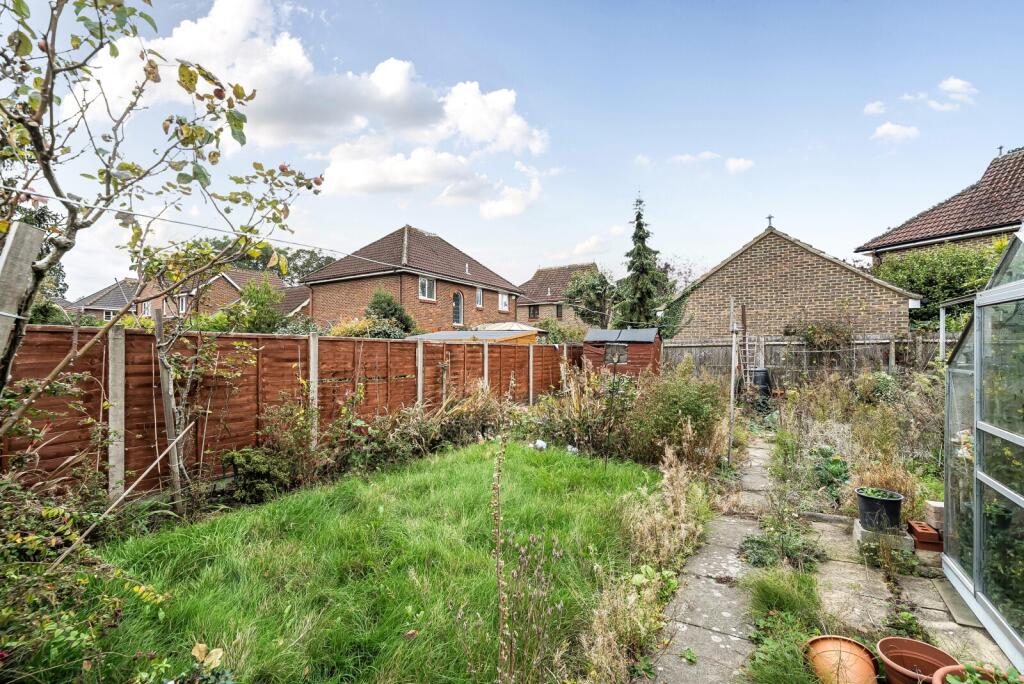 1369261-15-68f131...