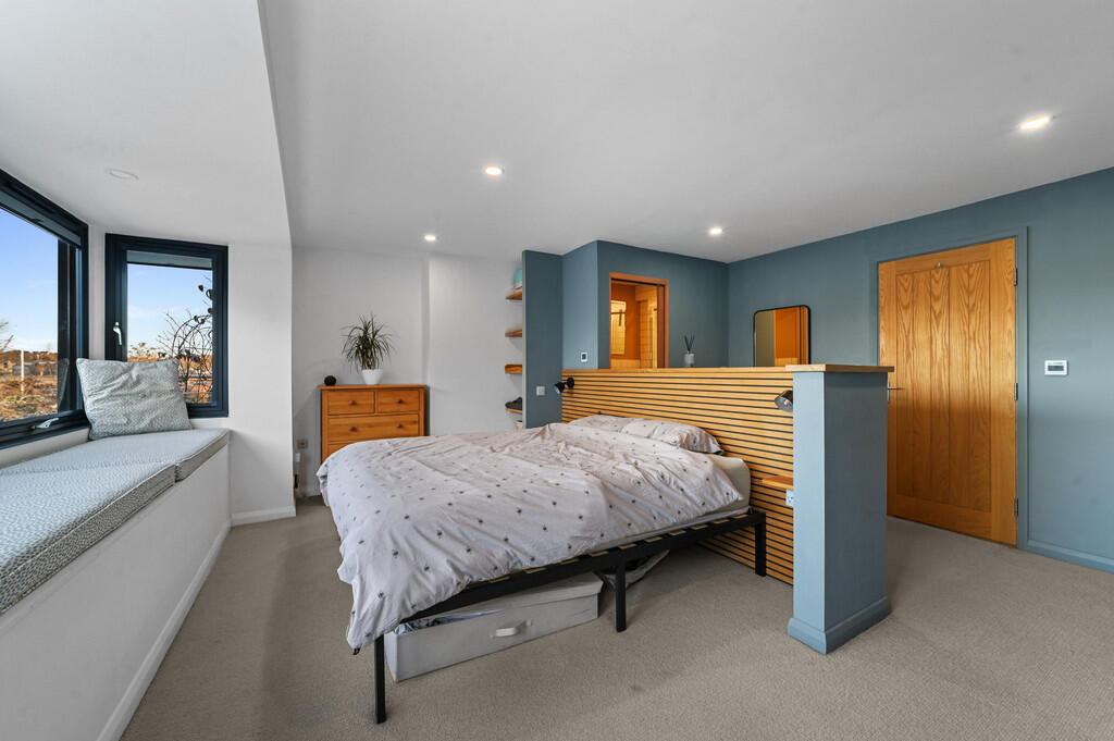 Mudflats-bedroom6