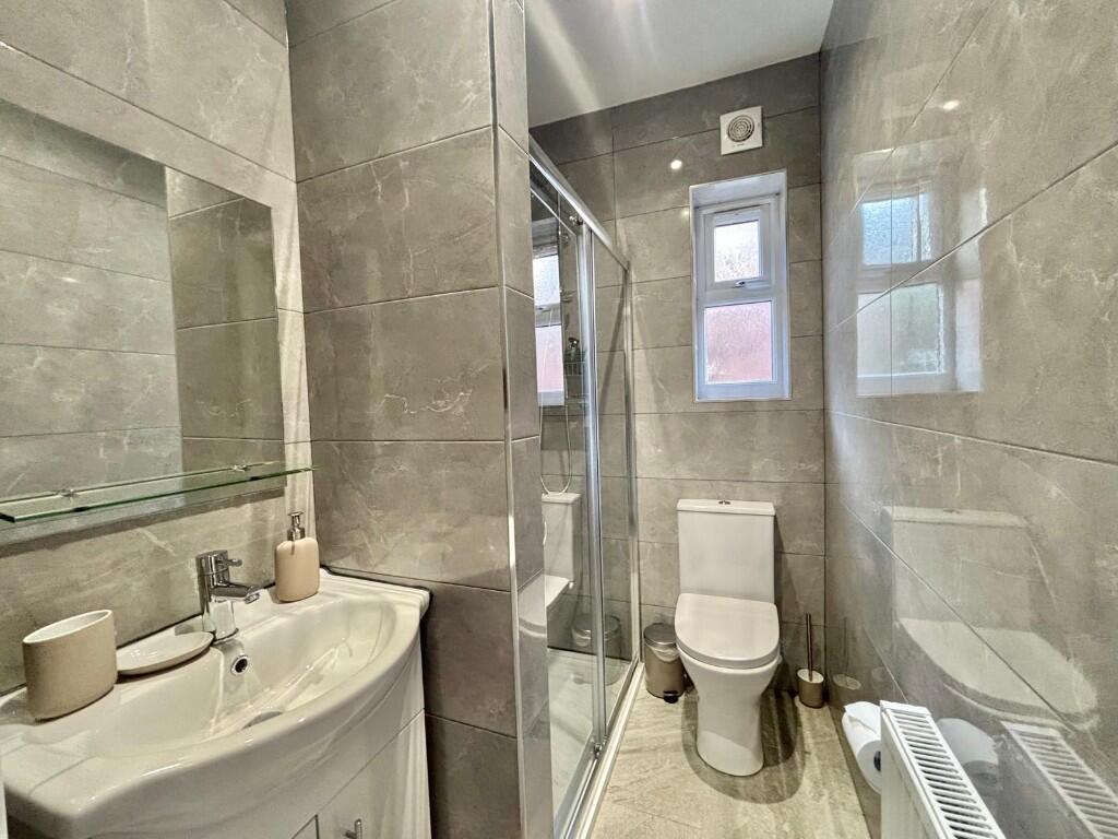 Bed Two Ensuite