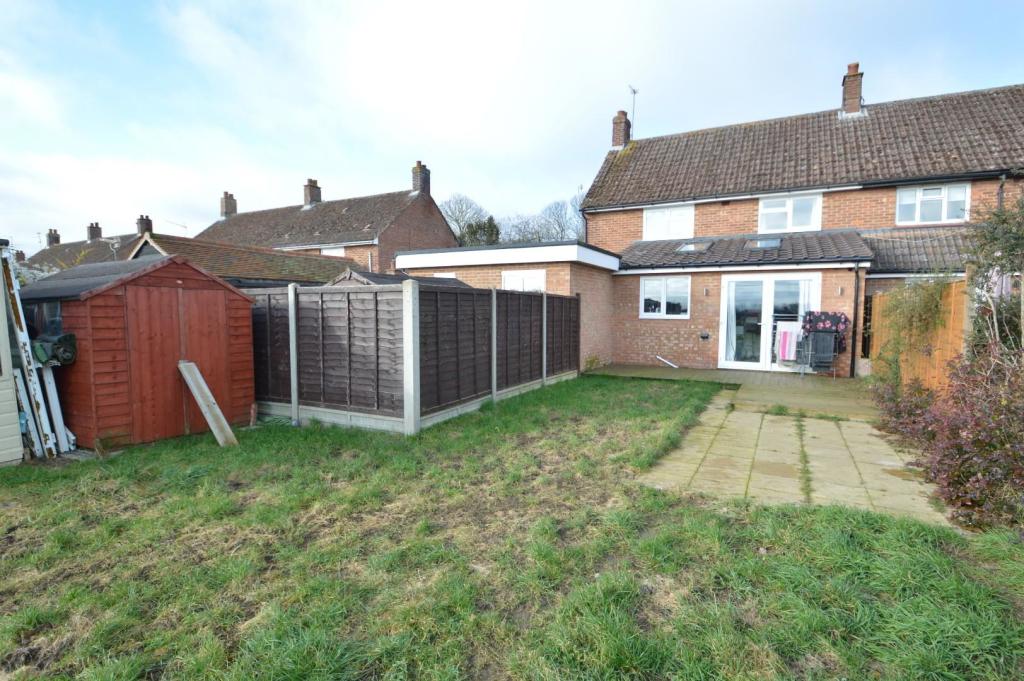 35 The Causeway rear of property.JPG