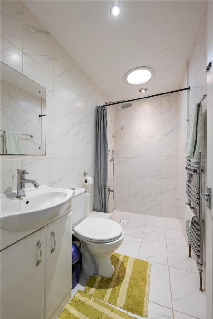 Downstairs-Bathroom.jpg