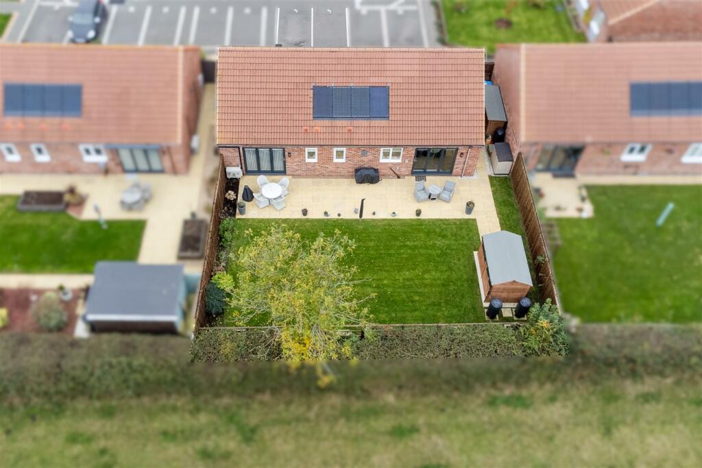 harvest square rear direct.jpg