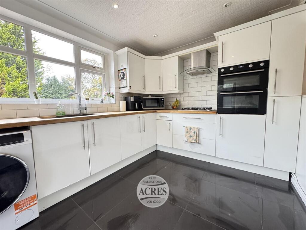 IMG_2402 (Large).jpg