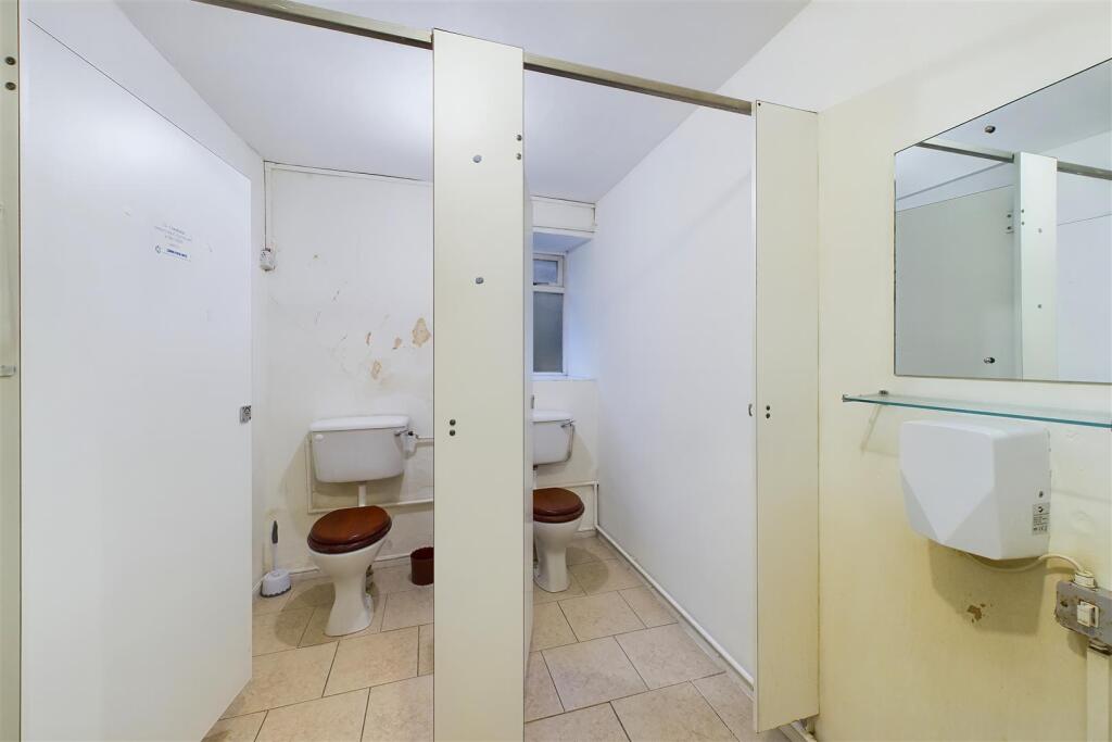 26 Long Street, Dursley GL11 4JA | Freehold Develo