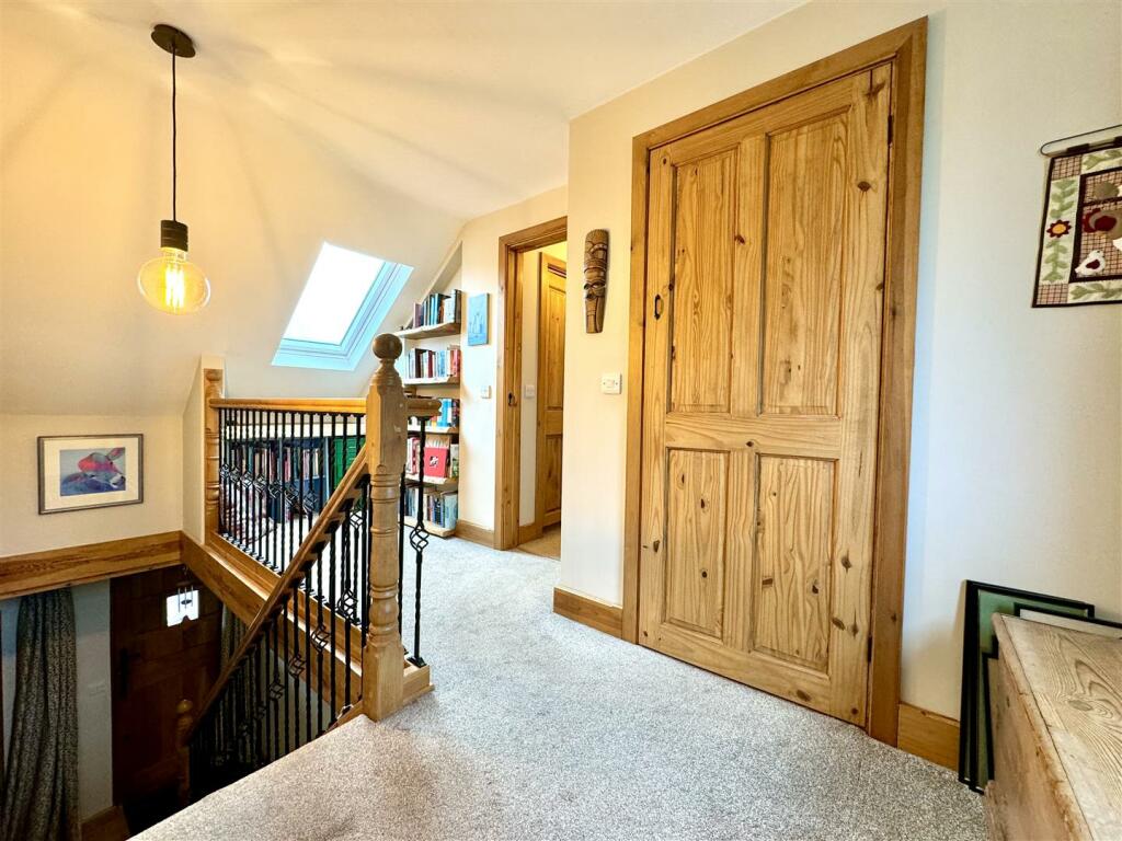 FIRST FLOOR STAIRS AND LANDING