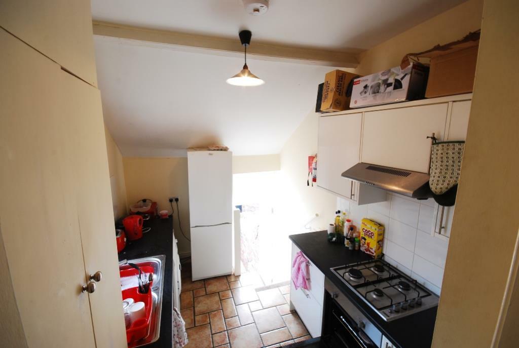 66 kelvin grove (8)