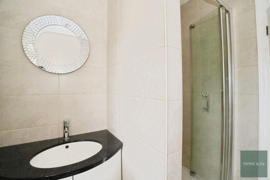 Shower Room/Wc