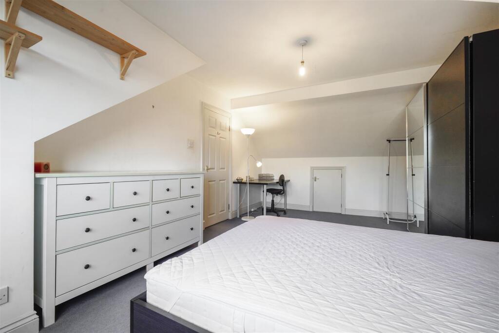 34 Kingsway - DUgsnbm48YxTdNKCINF0.jpg
