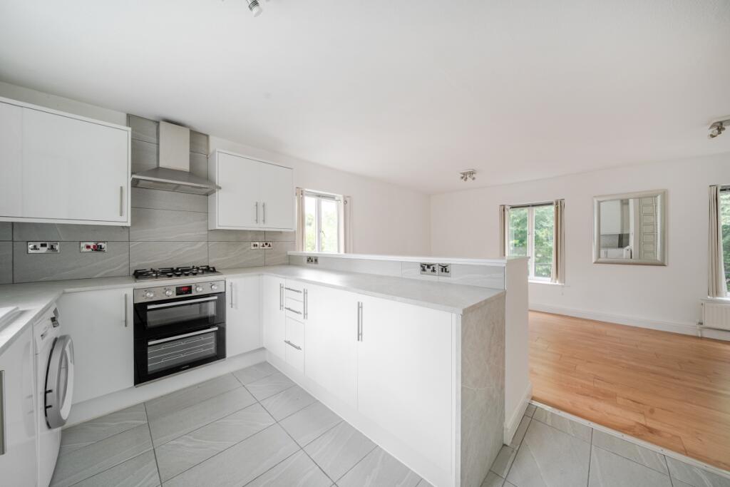 1324639-3-686e79b...