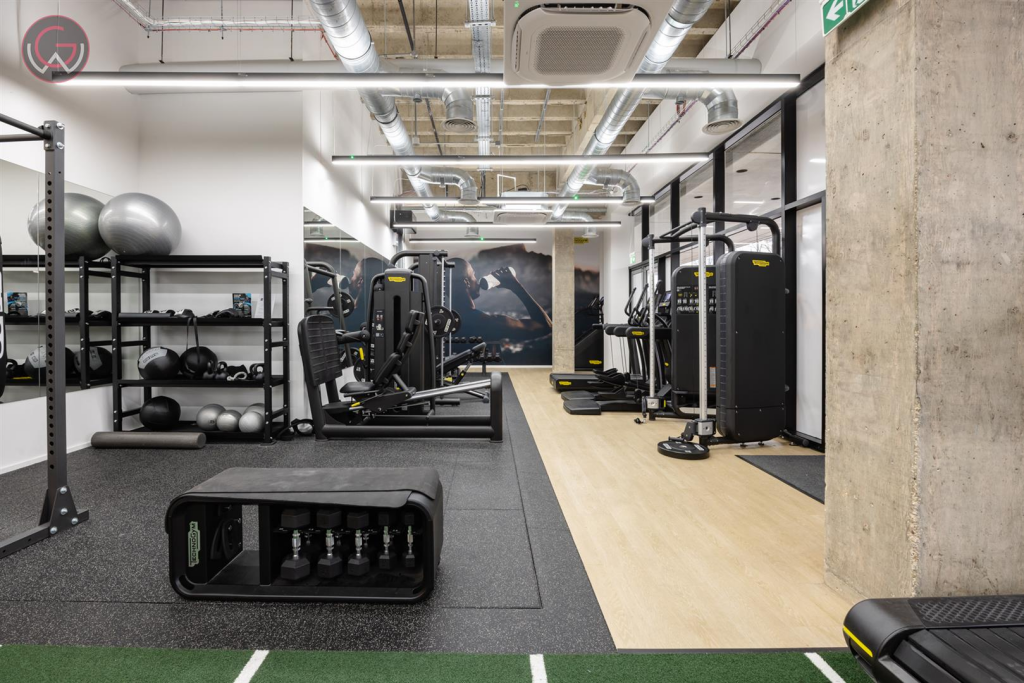 Station House, Milton Keynes 27 © David Phillips F