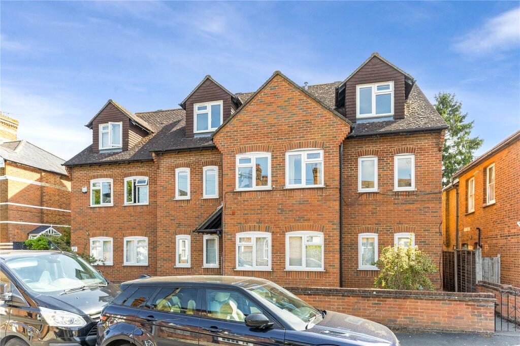 Glade Road Frontage