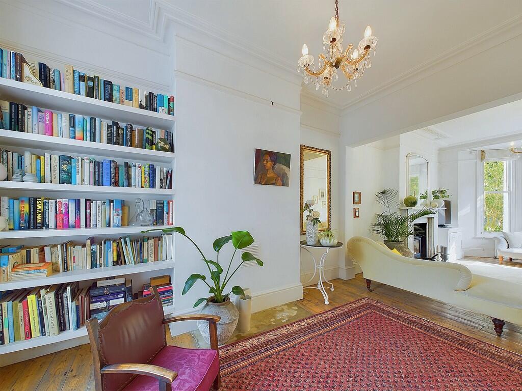 CAM03519G0-PR0146...