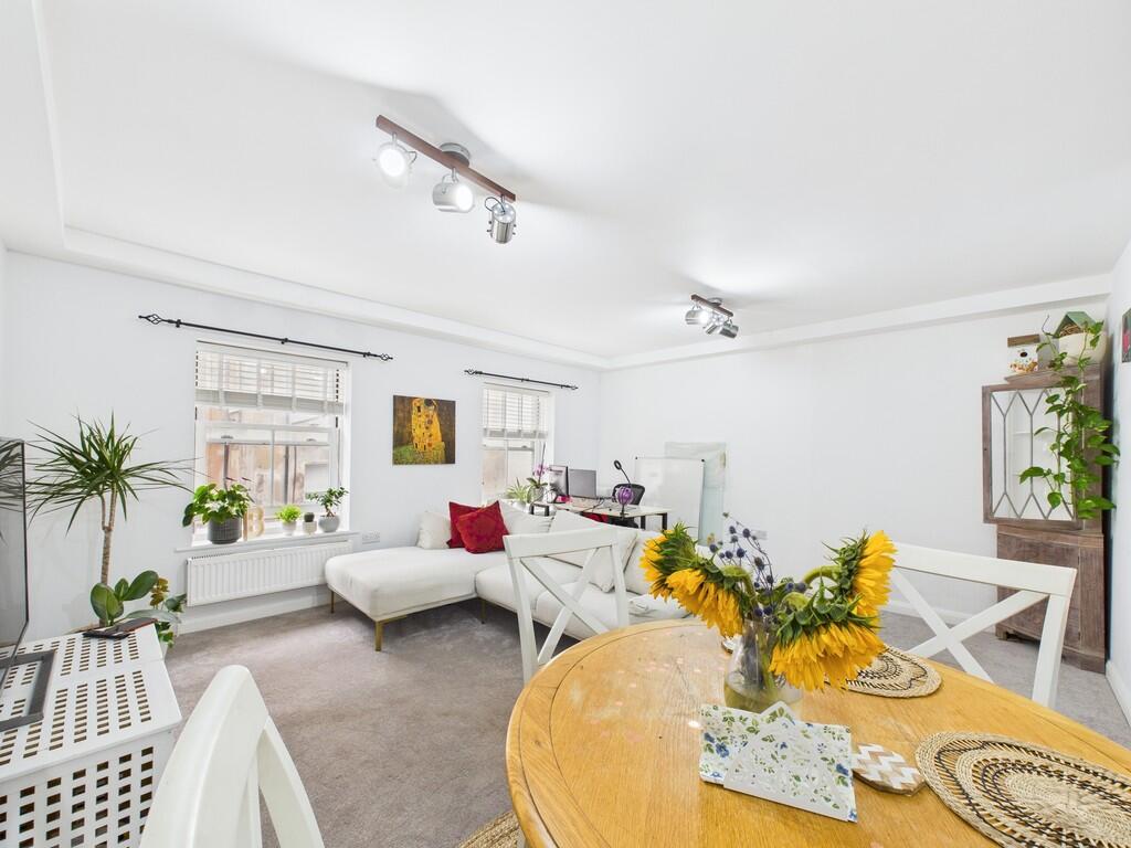 CAM03519G0-PR0343...