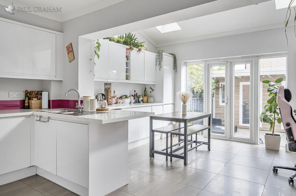 51cddd66-c653-43e...