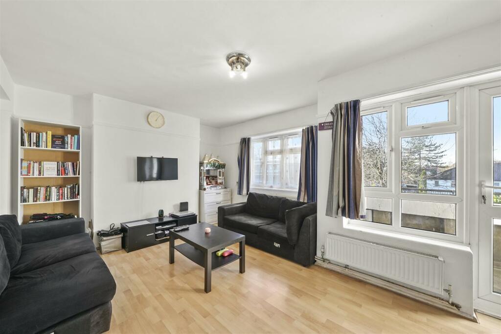 14 Gauntlett Court - 1vWpcCBkrwbO0wb4y7nI.jpg
