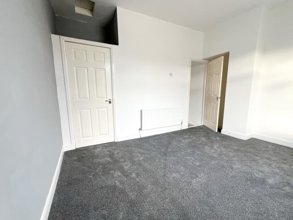 Gladstone Street EweMove-1