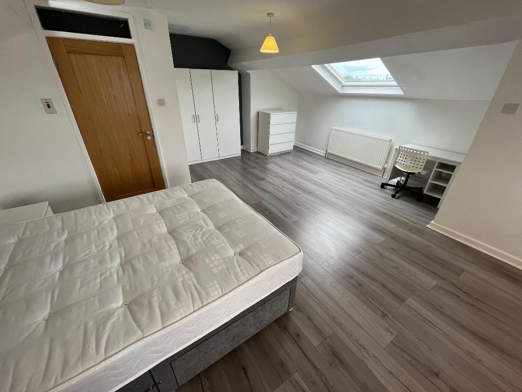 Bed 3