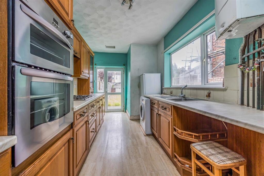 20 Paddington Road, Copnor-Small-PorticoMarketing-