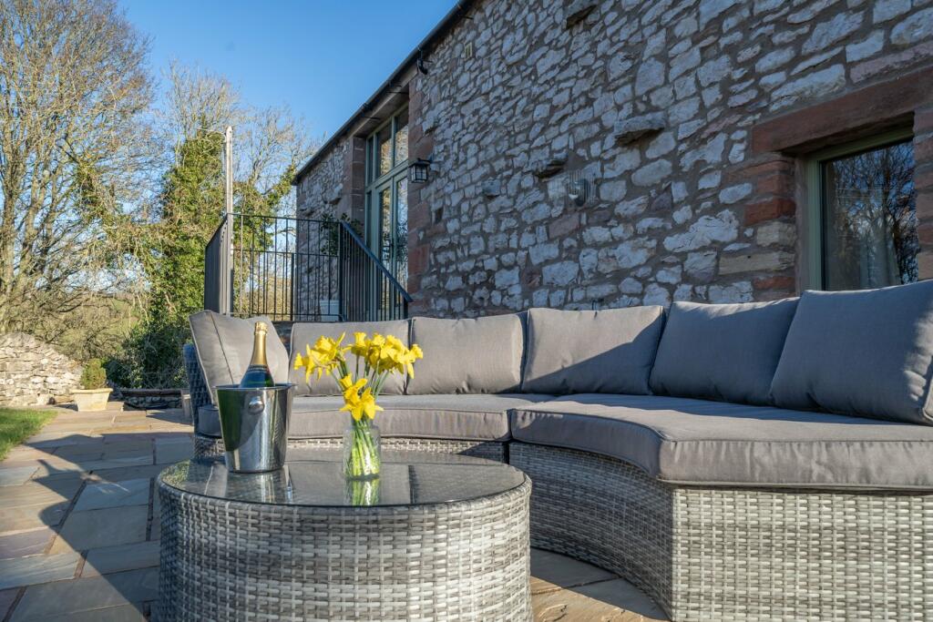 Eating Alfresco