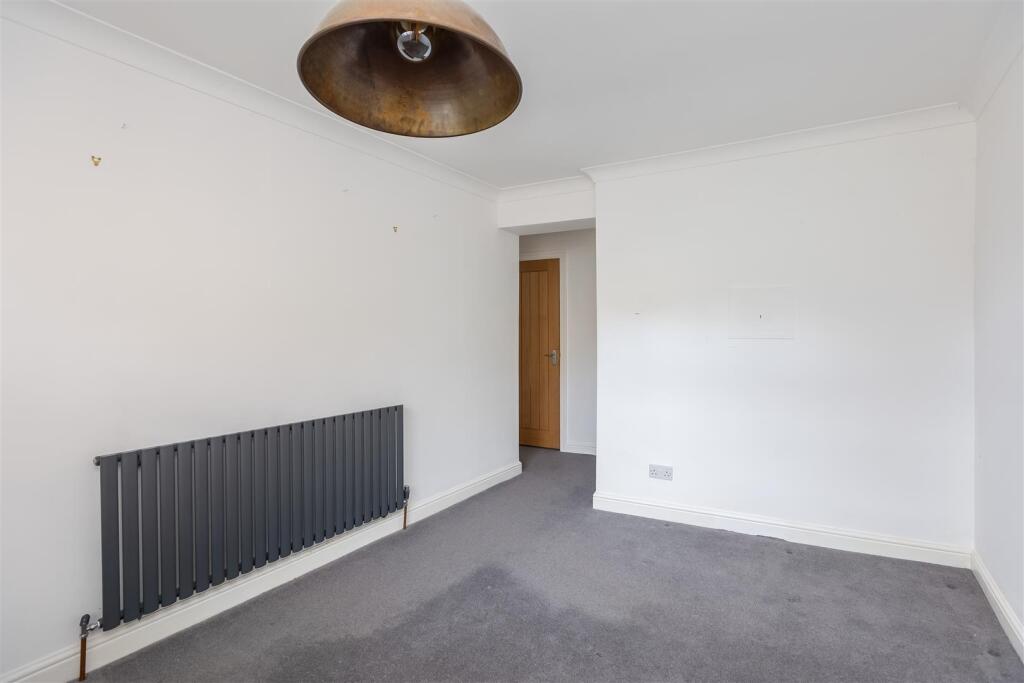 Bondgate 3 First Floor Apartment-2.jpg