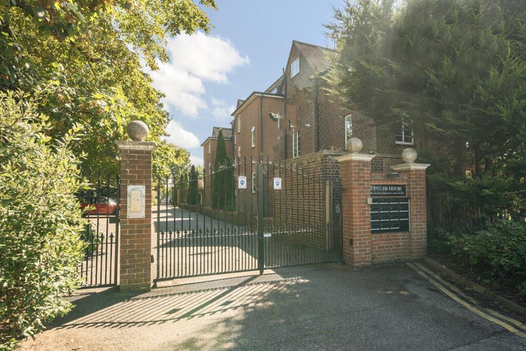 Entry Gate