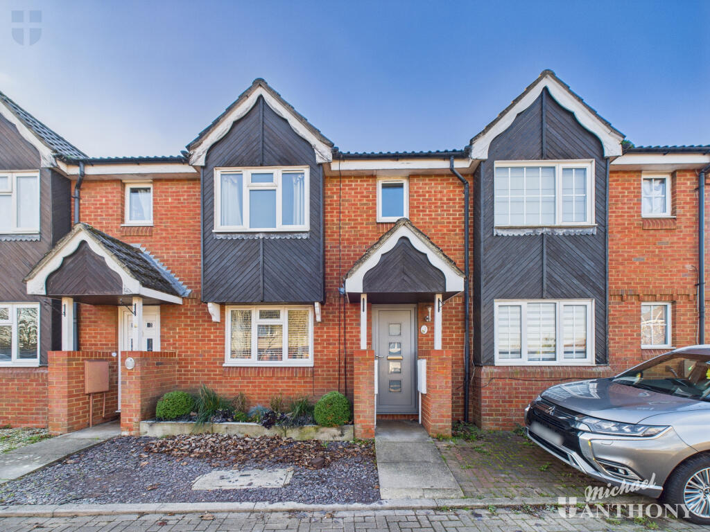 CAM03218G0-PR0831-STILL015