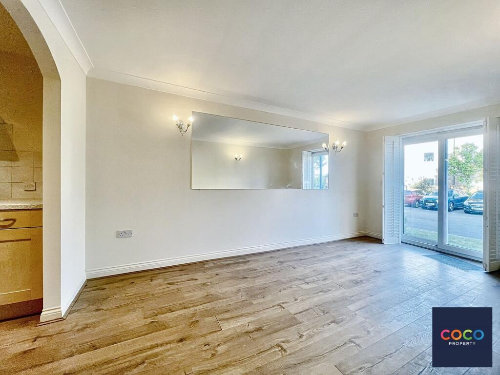 Sitting Room/DIner