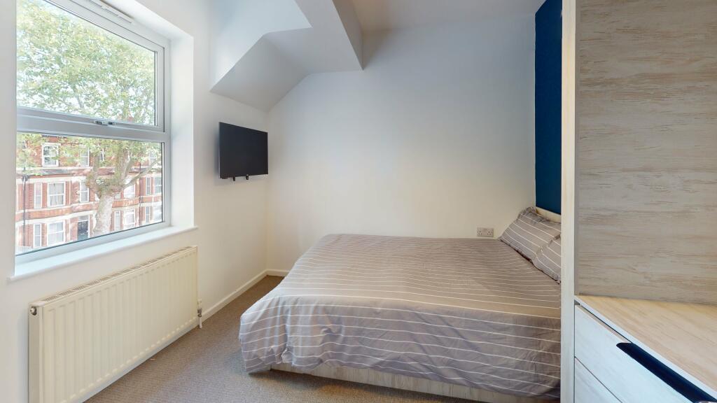 43-Lenton-Blvd-Bedro