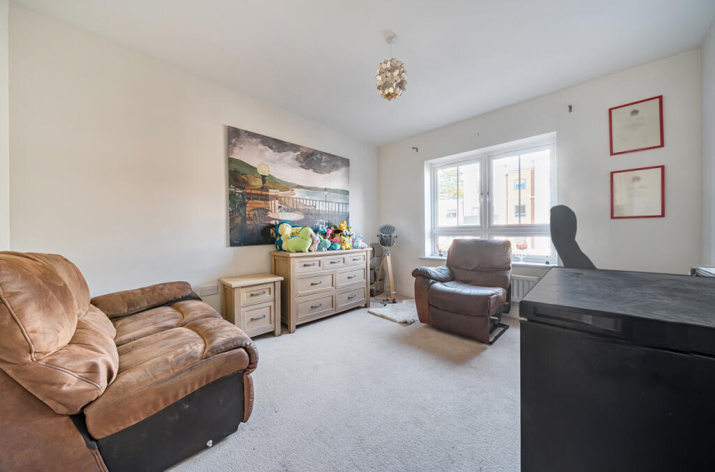 1373950-13-690a17...