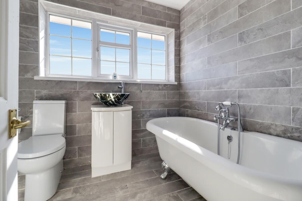 Bathroom-VII