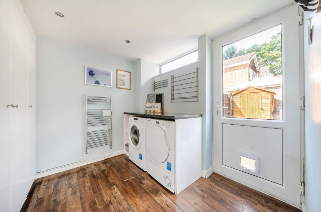 1341058-15-68a867...