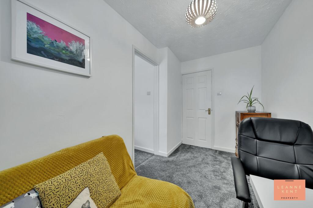 Reception/Study/Dressing Room