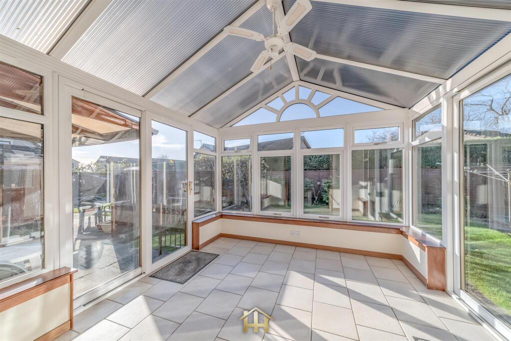 2 BONIFACE GARDEN DD25RS 141125 EDIT (22 of 40).jp