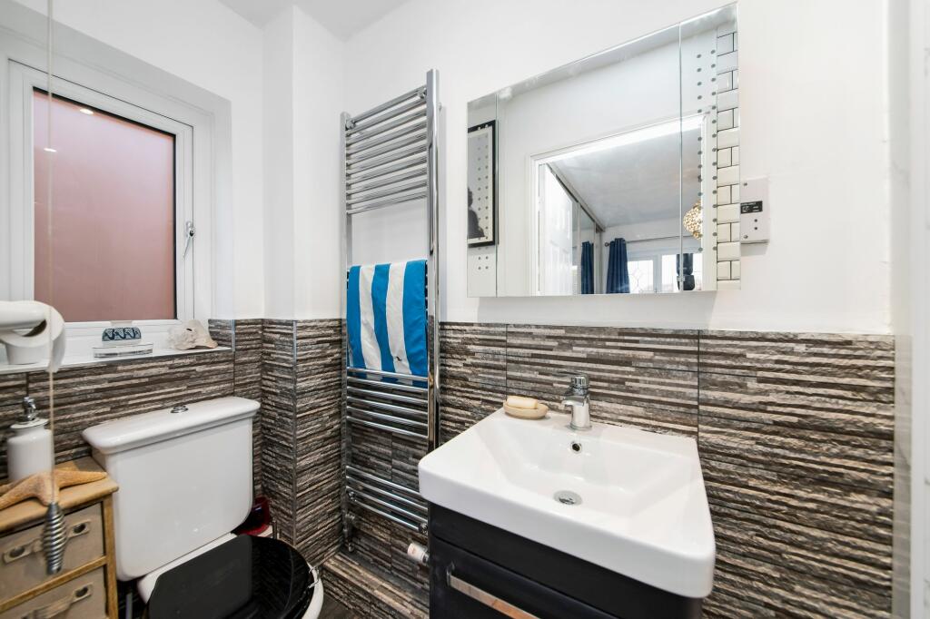 BEDROOM ONE EN-SUITE SHOWER ROOM