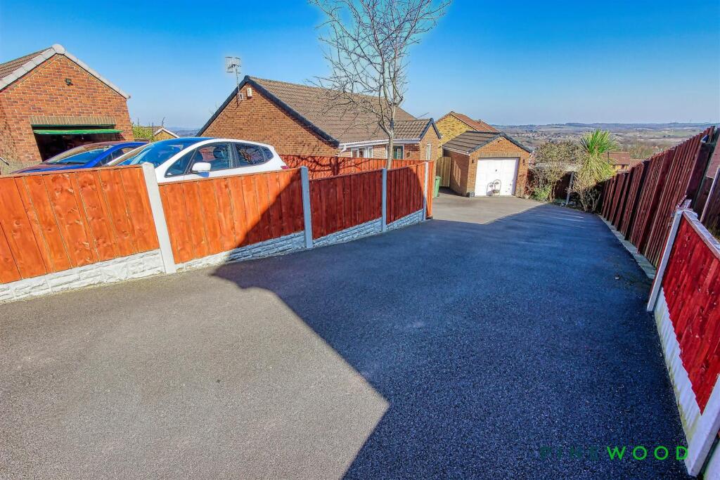 front and driveway