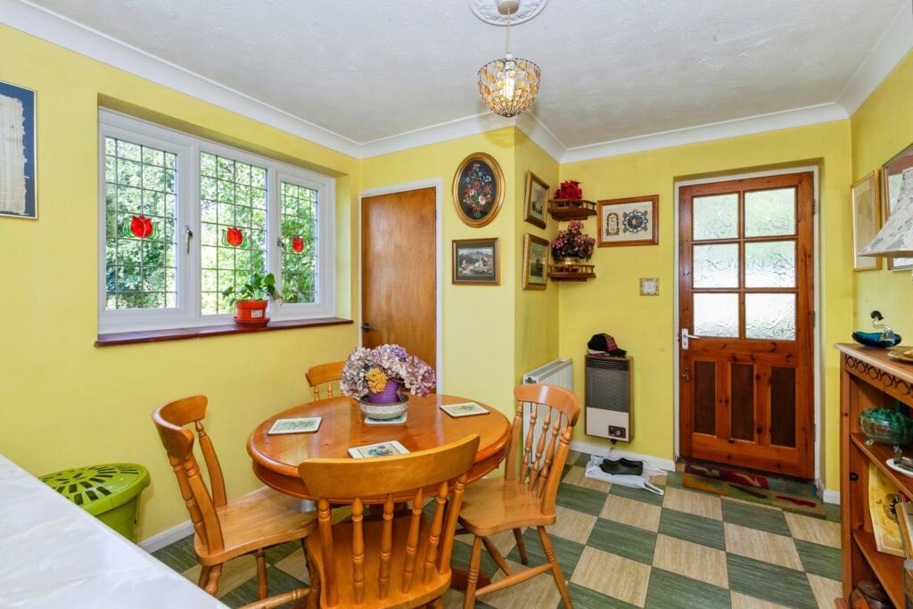 Breakfast Room
